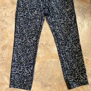 Cropped running leggings